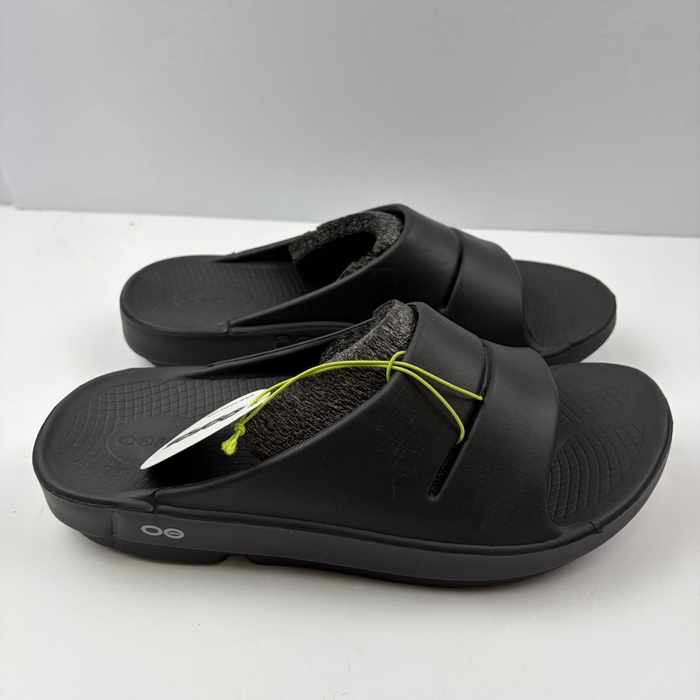 OOFOS OOahh Unisex Sport Flex Slide Recovery Sandals, Men's 9/Women's 11, Black